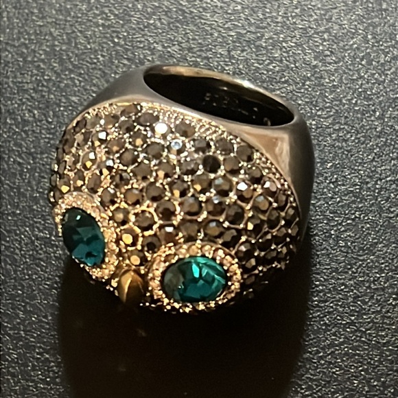 Fossil Whimsical Silver Plated Multi Crystal Rhinestone Chunky Owl Ring - Picture 6 of 16